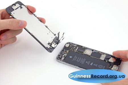 Замена экрана в iPhone 6: почему стоит обращаться к профессионалам